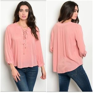 💄3 for $10 Blush pink lace-up blouse